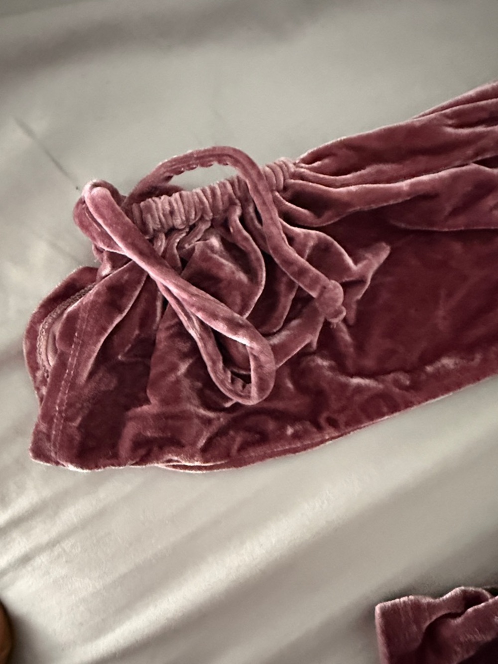 Fashion Nova Velvet Hooded Lounge Set - Dusty Rose - Picture 3 of 11